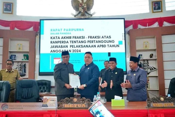 Sekda Hadiri Rapat Paripurna DPRD Buol Terkait PJ APBD 2024